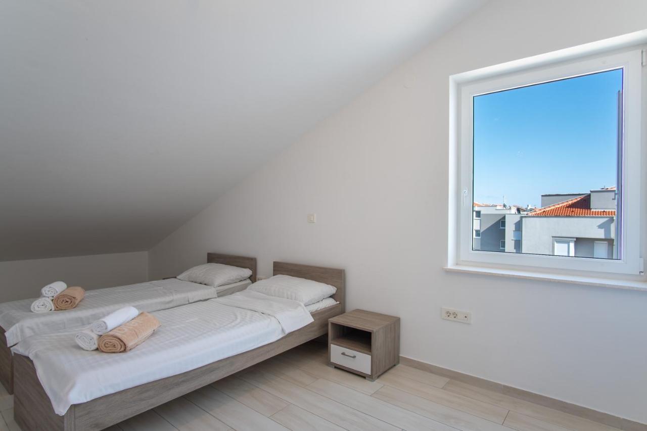 Novalja West Residence Eksteriør billede