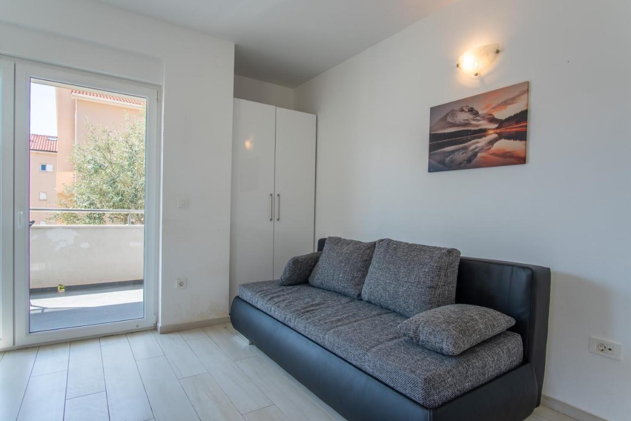 Novalja West Residence Eksteriør billede
